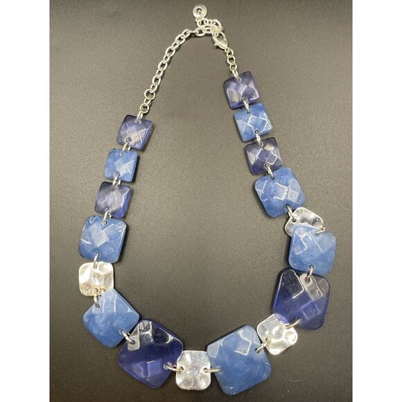 Gloria Vanderbilt Blue Lucite and Silver-Tone Necklace - Picture 3 of 3